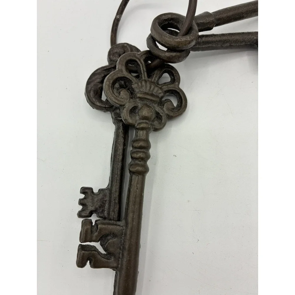 Decorative Cast Iron Skeleton Keys Set of 4 on Ring Rustic Victorian Decor
